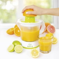 QUEST Nutri-Q Electric Citrus Fruit Juicer - BPA free (34210)