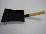 7'' Black Shovel With Wooden Handle