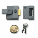 Yale P85 Standard Nightlatch 40mm Pb (P-85-DMG-PB-40)